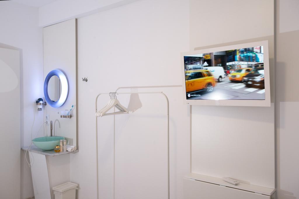 Business Hostel Wiesbaden One Экстерьер фото