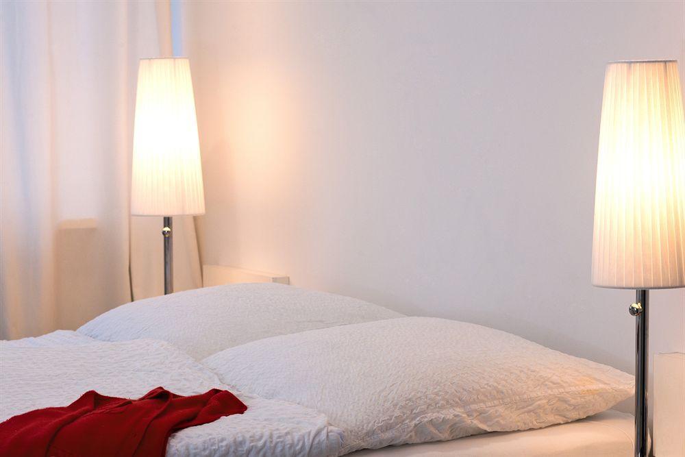 Business Hostel Wiesbaden One Экстерьер фото