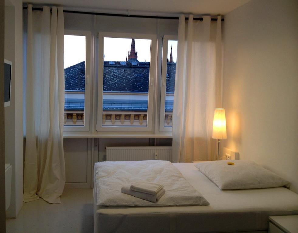 Business Hostel Wiesbaden One Экстерьер фото
